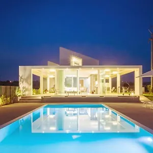 Villa Arillà Con Piscina E Padel, Marina di Ragusa