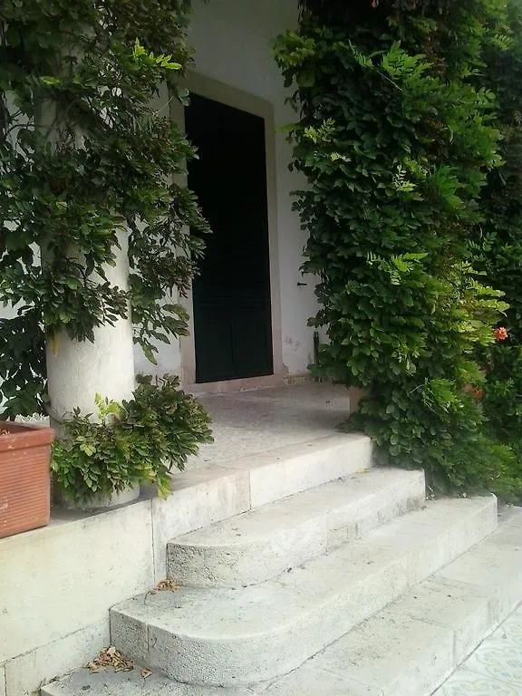 Villa Casa del Glicine Marina di Ragusa Casa vacanze