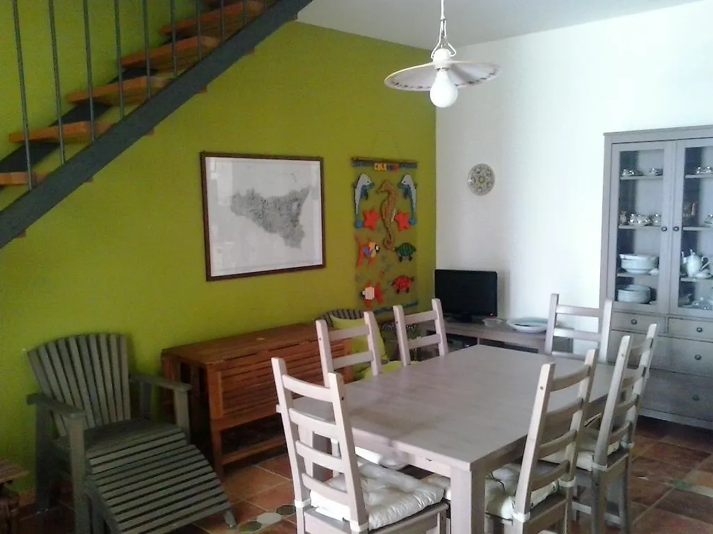 Casa Del Glicine Villa Marina di Ragusa